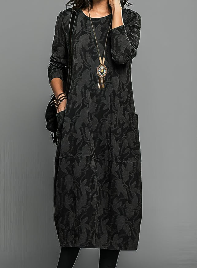 Chasity™ | Casual winter dress with round neck
