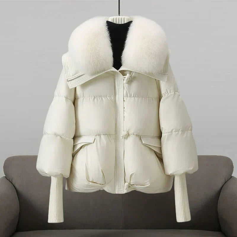 MENA™ | Die stilvolle Kunstfelljacke